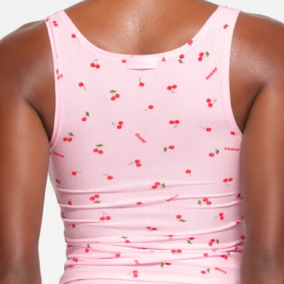‼️SOLD‼️SKIMS Soft Lounge Limited Edition Cherry 🍒 Blossom Print TANK size XL - Picture 7 of 8